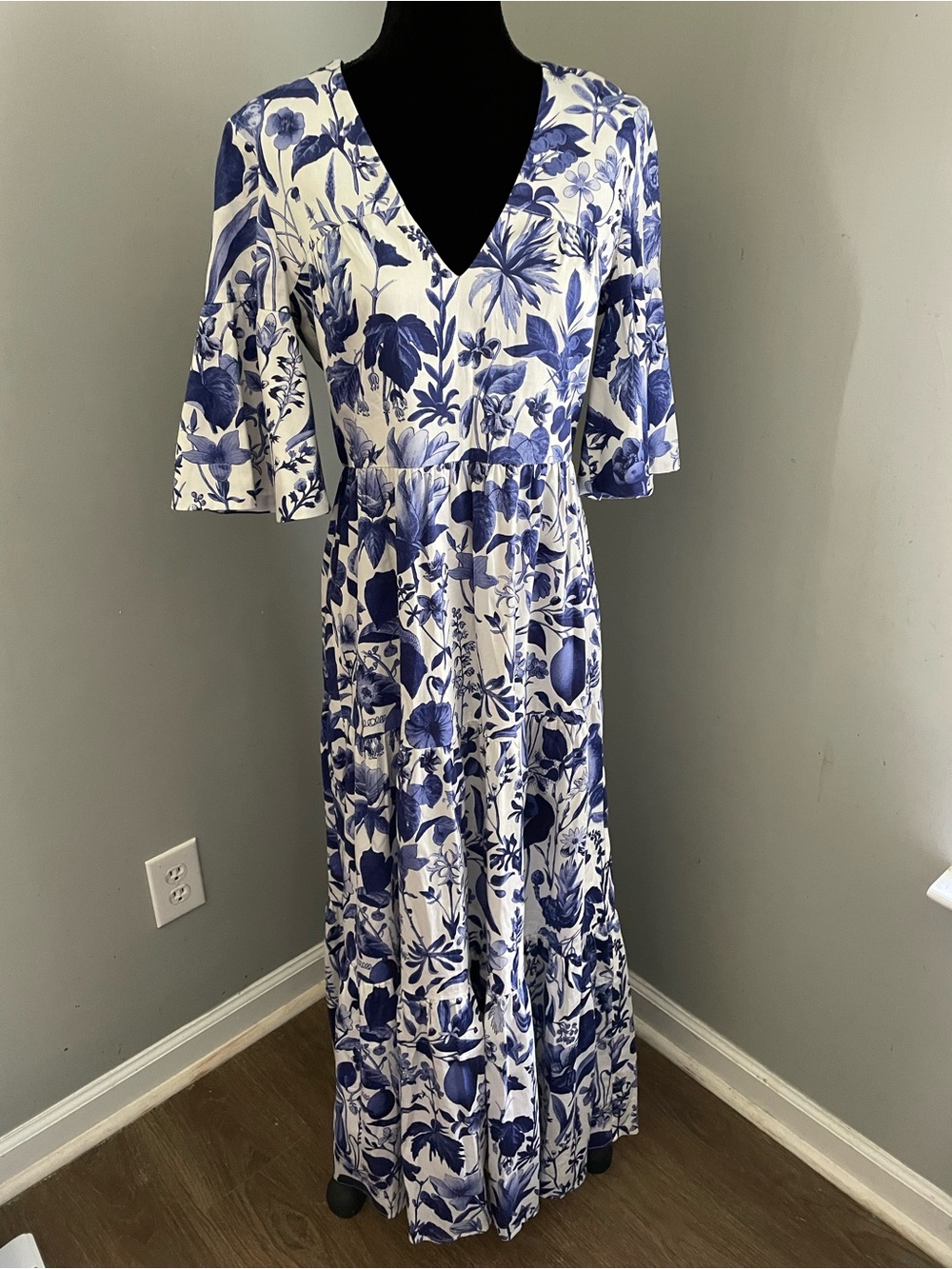 Tuckernuck Montecito Breeze Ginger Tiered Maxi Dress - tropical botanical floral